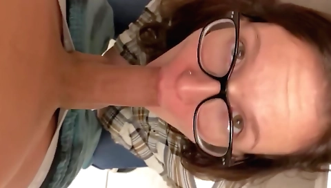 My amateur brunette milf has got a tight butt to work on