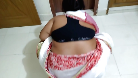 Big-assed teen stepsister with massive cock in front