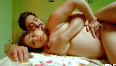 Busty indian brunette milf wears sexy lingerie for this vid