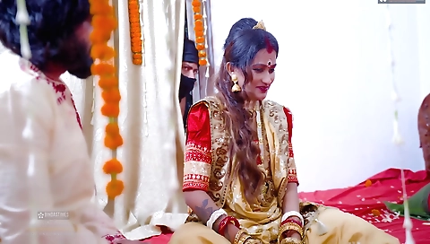 Indian girl fucked in front of her husband in threesomes