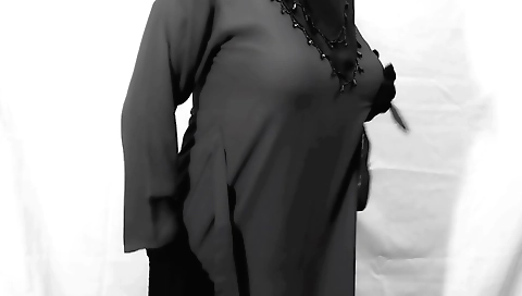 Indian girl with a big ass is playing with her body