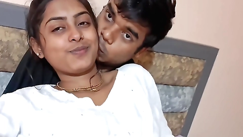 Amateur brunette fucks her manhood in a homemade porn video