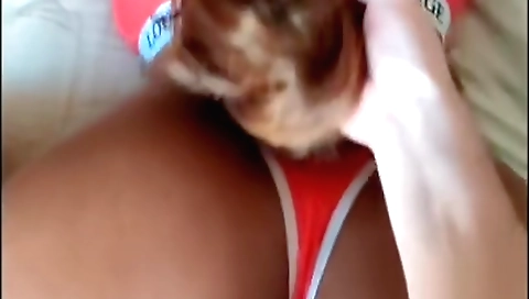 Amateur indian woman gives a bubble butt to a dick