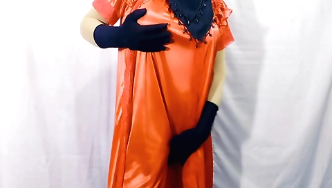 Amateur indian video show her getting fucked in the doggy