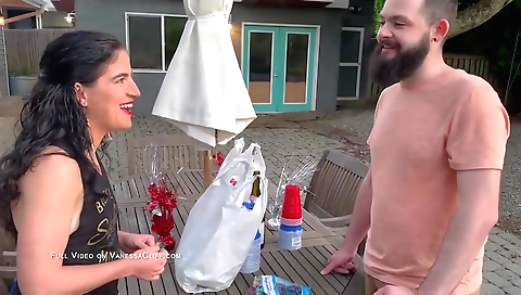 Indian brunette makes rich man cum in this hd porn video