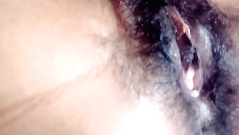 Indian hottie enjoys solo sensual sex in her home video