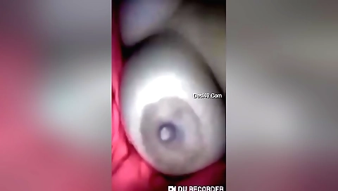 Big tits amateur brunette shows her body on the webcams