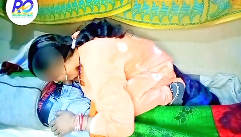 Indian stepsister with a perfect body is on a webcam