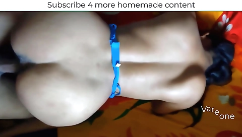 Indian girl with a juicy body gets her cunt fucked