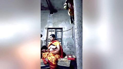 Today Exclusive -desi Village Bhabhi Ready For Sex