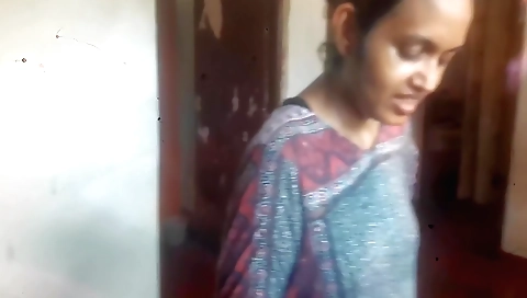 Indian woman in dress is cooking and getting fucked 2