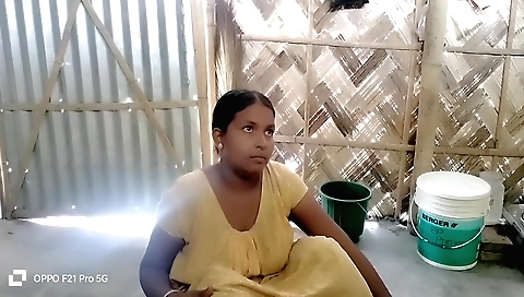 Amateur brunette with small tits rides her boyfriend