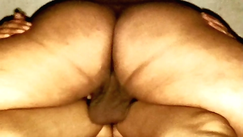 Big ass brunette gets fucked in an amateur hd video