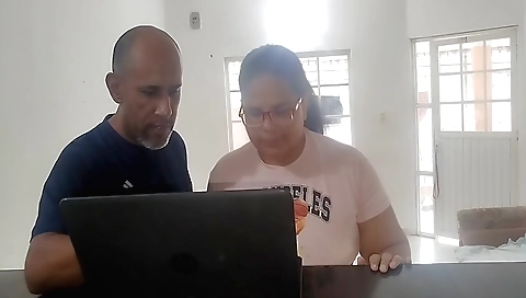 Indian housewife with a big ass gets her pussy fucked