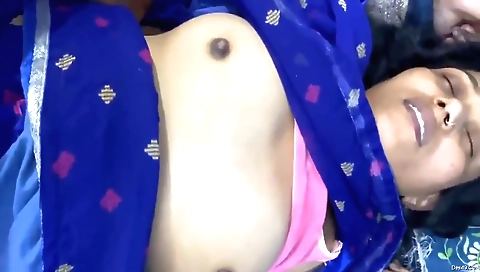 Indian brunette makes her boyfriend cum on her hairy pussy