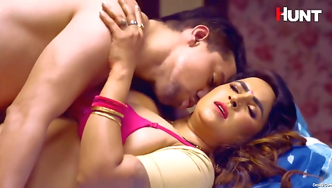 Brunette milf 18+ video with khatshala and her best friend