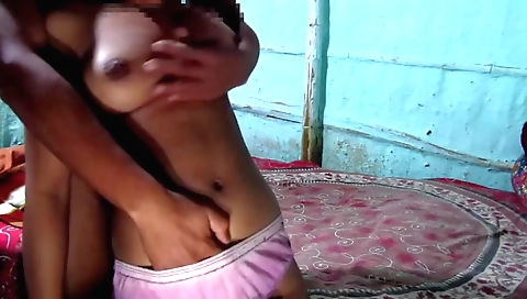 Indian massage girl with small titties is getting fucked