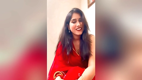 Stunning teen stepdaughter with a small titties has fun in ass