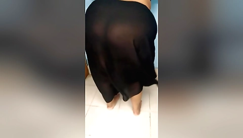 Big booty housewife & babs in solo scene of the big cock