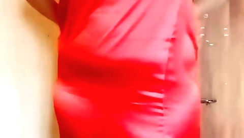 Busty indian babe masturbating in the camera solo video