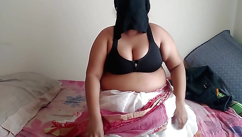 Bhabhi's stepbrother-in-law wants her stepbrother to get wet